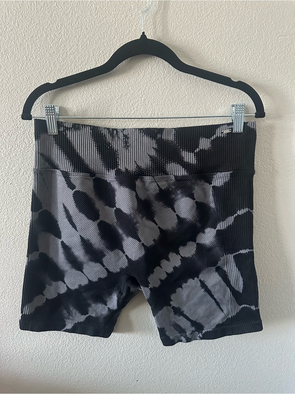 Victorias Secret PINK Seamless Bike Shorts Tye Dye
